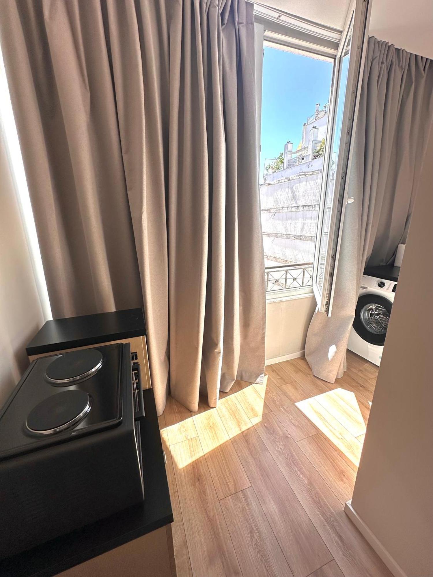 Amazon 8 Guesthouse Tirana Exterior foto